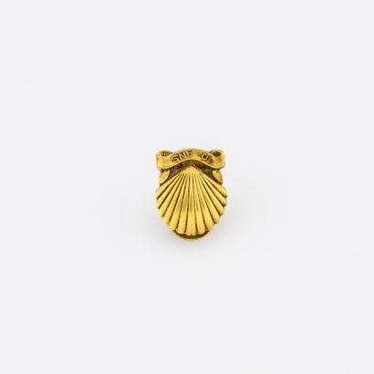 CARTIER Paris
Pin's en argent (800) en forme...