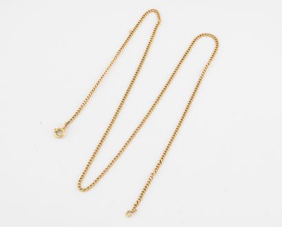 Yellow gold (750) necklace with curb chain....