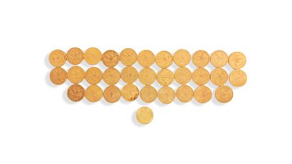 ÉTATS UNIS
Lot de 31 pièces de 5 dollars...