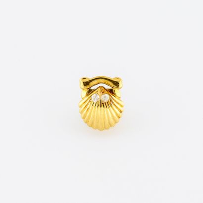 CARTIER Paris
Pin's en or jaune (750) en...