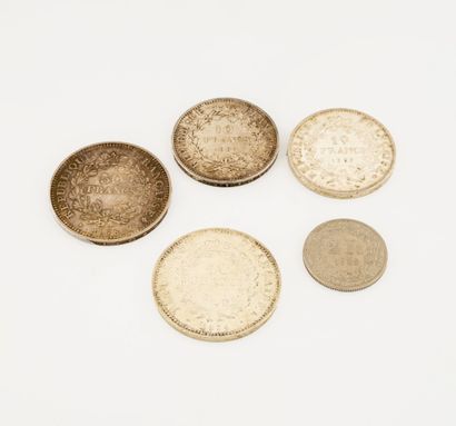 France
Lot de pièces en argent : 

- 2 x...