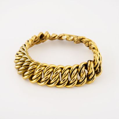 Yellow gold (750) bracelet with American...