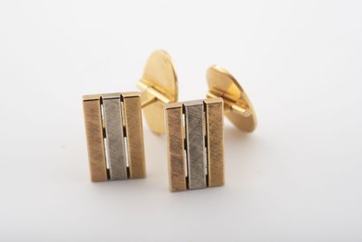 Paire de boutons de manchette en or (750)...