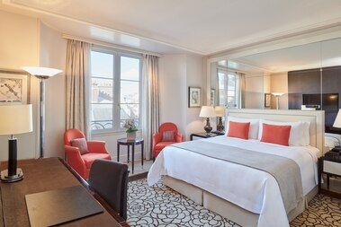 2 nuits à l'Hôtel Prince de Galles à Paris...
