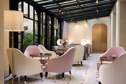 Une nuit à l'hotel le Narcisse Blanc à Paris...