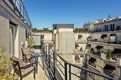 2 nuits à l'Hôtel Prince de Galles à Paris...