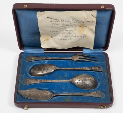 TALLOIS MALLENCE
Silver hors d'oeuvre service...