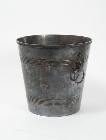 Champagne bucket in silver plated metal,...