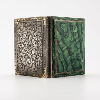 Rectangular silver case (800) dedicated with...