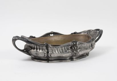Victor SAGLIER
Planter center of table in...