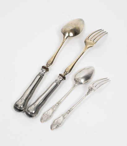 Gilt silver salad servers (950) and handles...