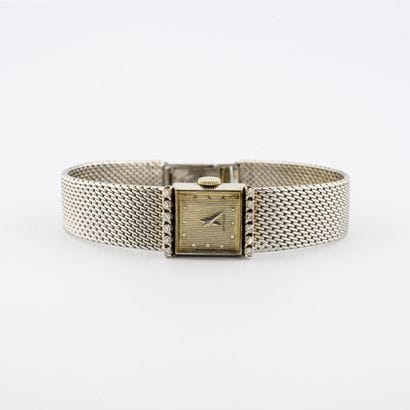 ARNOLD
Ladies' wristwatch in white gold (750).

Square...