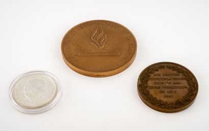 Lot of medals including: 

- Prince of Monaco,...