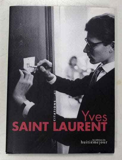 SYLVIANNE DEGUNST 
Yves Saint Laurent.

Les...