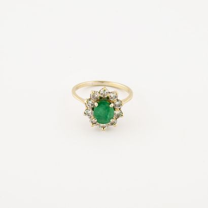 Daisy ring in white gold (750) centered on...