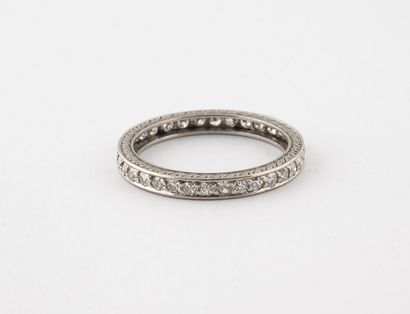 American wedding band in platinum (850) set...
