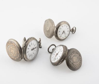 Lot of three silver collar watches (min....