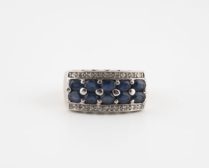 Yellow gold (750) ring set with a double...