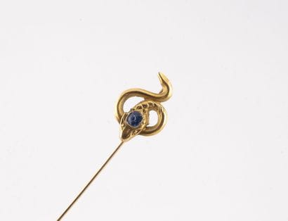 Tie pin in yellow gold (585) with a snake...