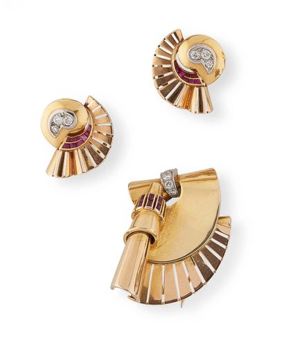 Half-set comprising a lapel clip and a pair...