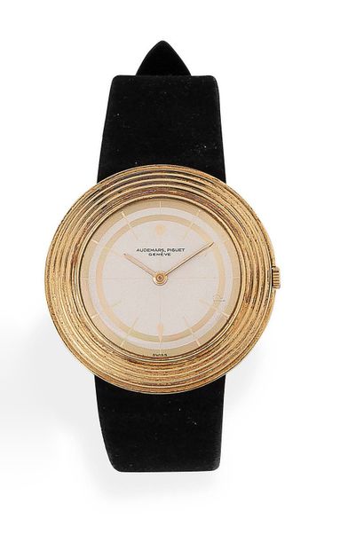 AUDEMARS PIGUET, GENÈVE
Bracelet watch of...