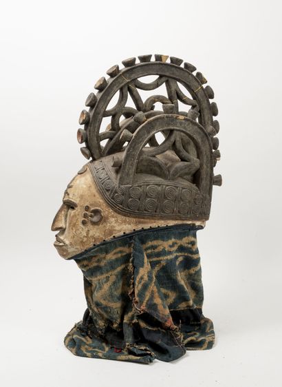 NIGERIA
Igbo dance helmet mask.

Wood, crusty...