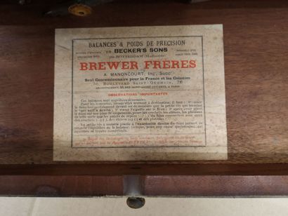 BECKER's Sons, Rotterdam
Brass dispensary...