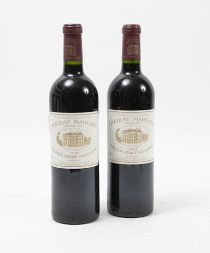 CHÂTEAU MARGAUX
2 bottles, 2001.

GCC1 Margaux.

Good...
