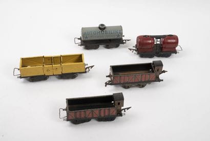 JEP
Lot of five freight cars including Surcarburant...