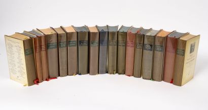 La Pléiade, 38 volumes, including :

- Honoré...
