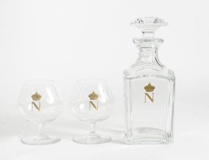 BACCARAT
Bottle, stopper and two cognac glasses...