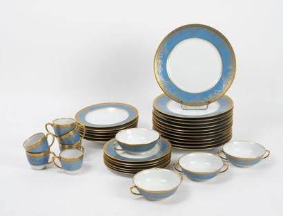 HAVILAND, Limoges
Part of a porcelain dinner...