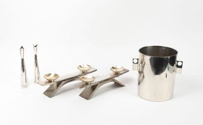 Lot in silver plated metal including: 

-...