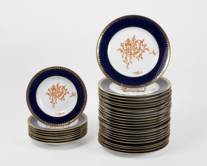 THARAUD, LIMOGES
Part of table service in...