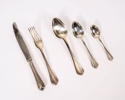 CHRISTOFLE
Part of menagere for six guests,...