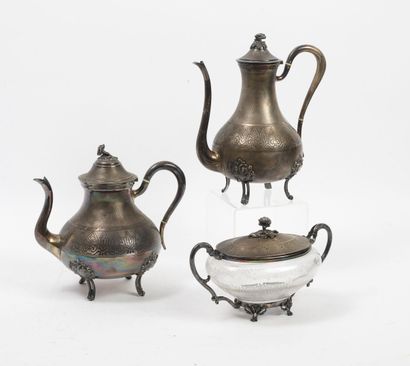 Trois pièces de forme chiffrées C.C. :

-...