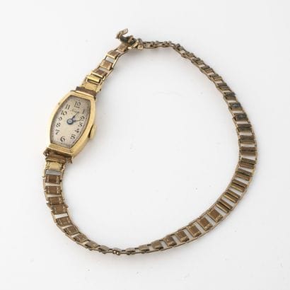 NIDOR
Montre bracelet de dame.

Boîtier tonneau...