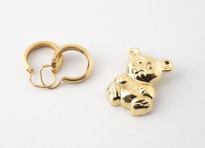 Paire de petites créoles et broche nounours...