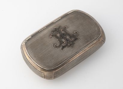 Etui de forme rectangulaire arrondi en argent...