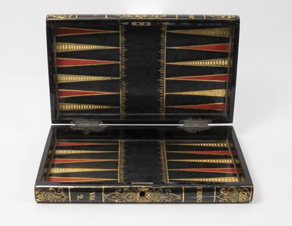 Backgammon and checkers game, in lacquered...