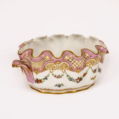 Dans le goût de SÈVRES
Porcelain glass cooler...