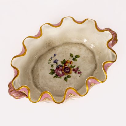 Dans le goût de SÈVRES
Porcelain glass cooler...