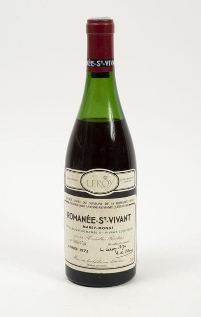 ROMANÉE-SAINT-VIVANT
1 bouteille, 1975.

Domaine...