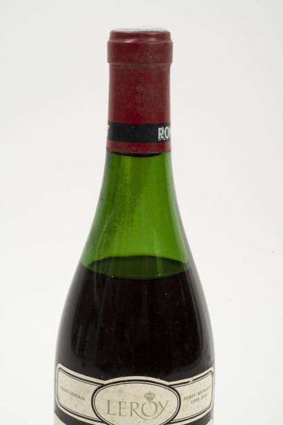 ROMANÉE-SAINT-VIVANT
1 bouteille, 1975.

Domaine...