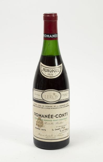 ROMANEE-CONTI 
1 bouteille, 1975.

Domaine...