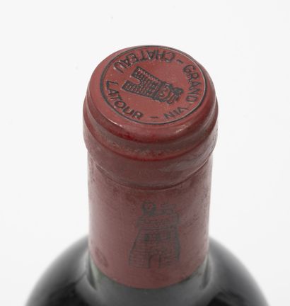 CHÂTEAU LATOUR
1 bouteilles, 1987.

GCC1...