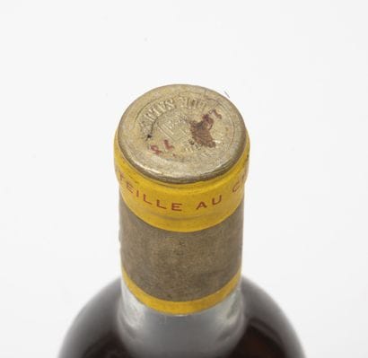 CHÂTEAU D'YQUEM
1 bouteille, 1973.

Sauternes.

Niveau...