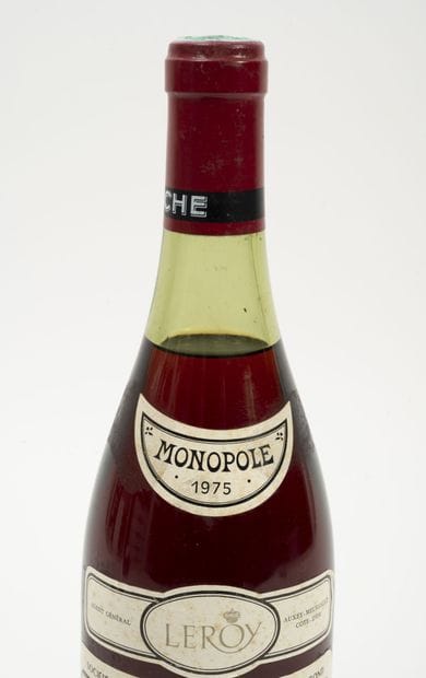 La Tache
1 bouteille, 1975.

Domaine de la...