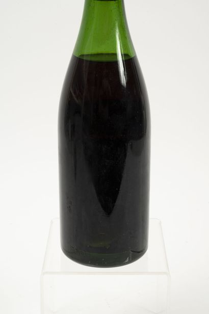 ROMANÉE-SAINT-VIVANT
1 bouteille, 1975.

Domaine...