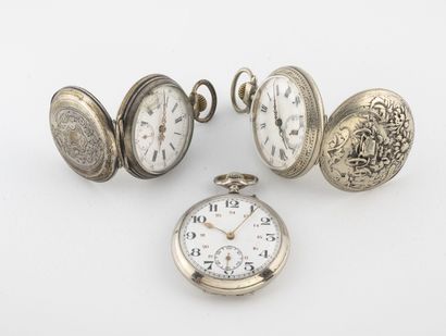 Silver pocket watch (min. 800).

Back cover...